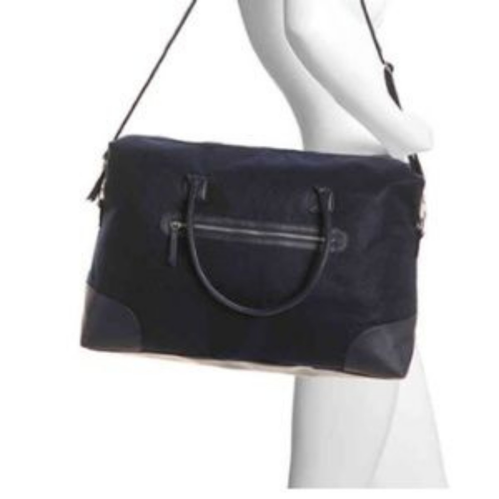 NWT DSW Felt NAVY BLUE WEEKENDER BAG